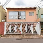 Quarto Para Solteiro Em Casa Compartilhada No Centro De Bsb